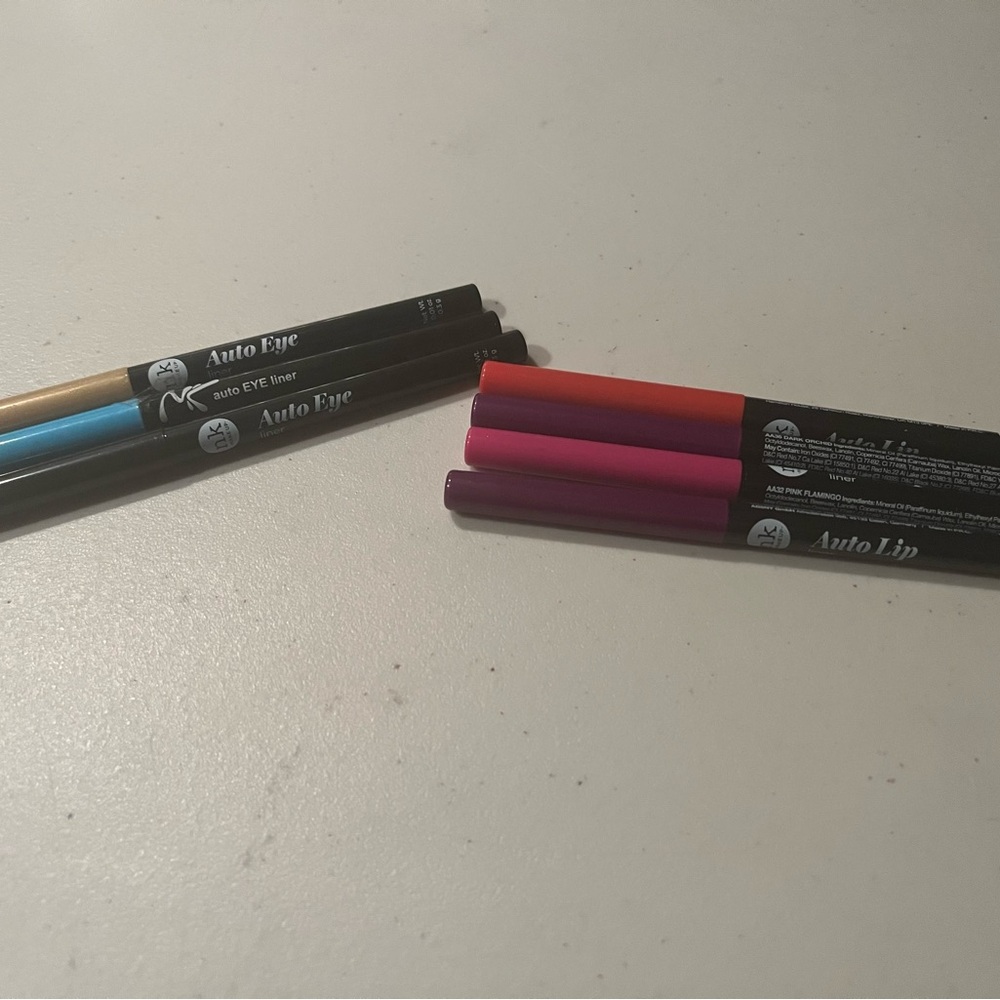 Auto Lip Liner Set and auto eye  - Assorted Colors 3 eye and 4 lip lot